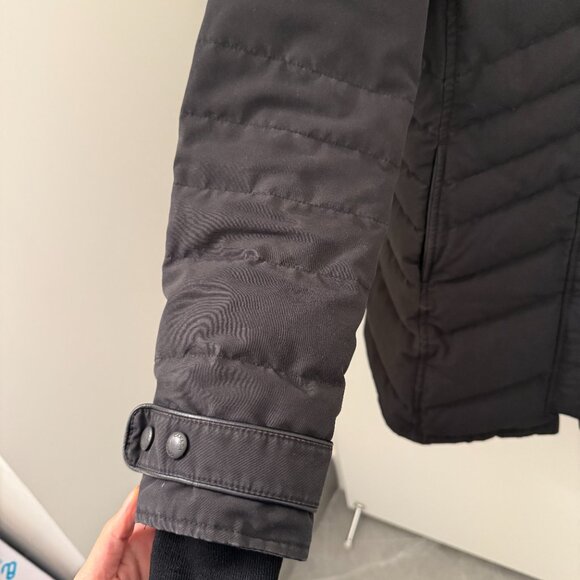 Canada Goose Small 'Lorette' Hooded Down Parka with Genuine Coyote Fur Trim - Picture 9 of 9